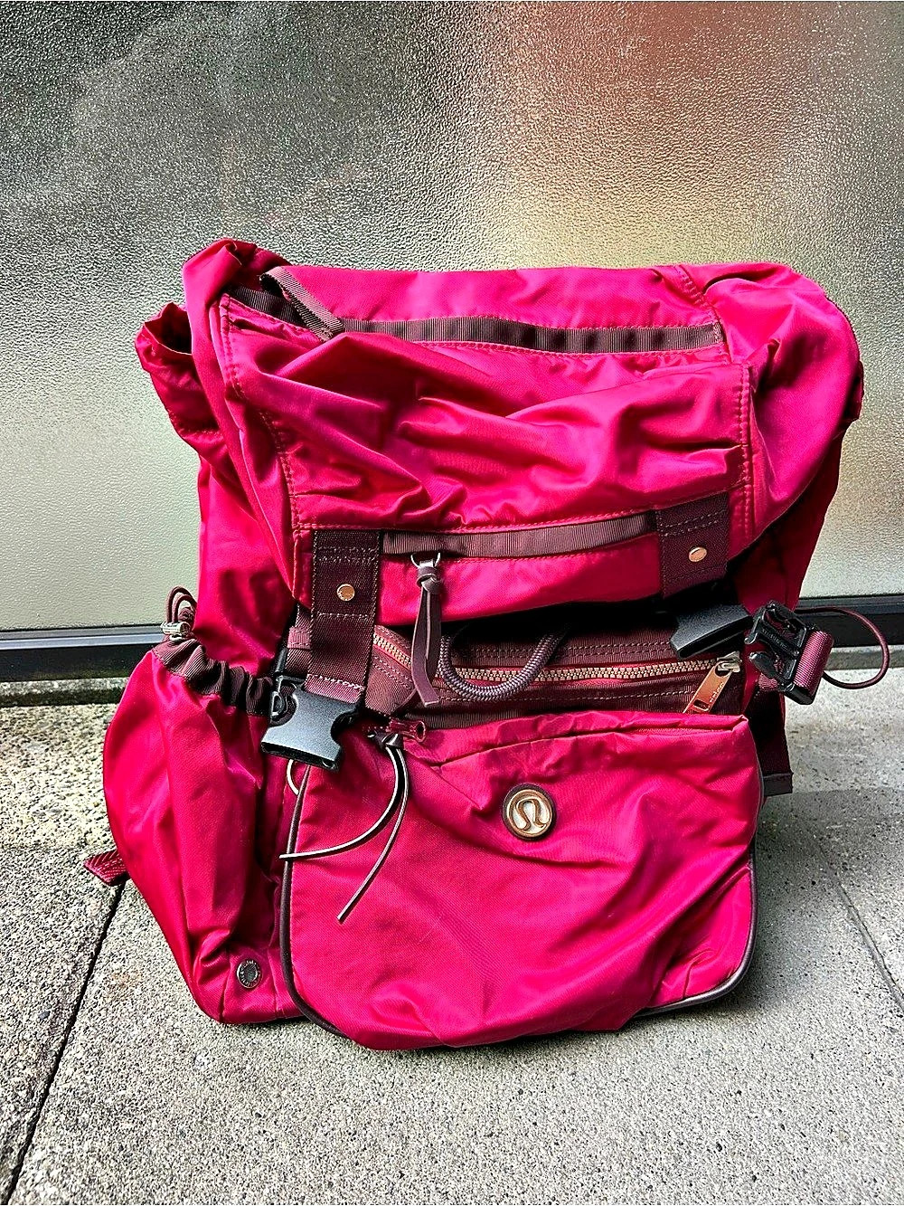 Lululemon 2-in-1 backpack